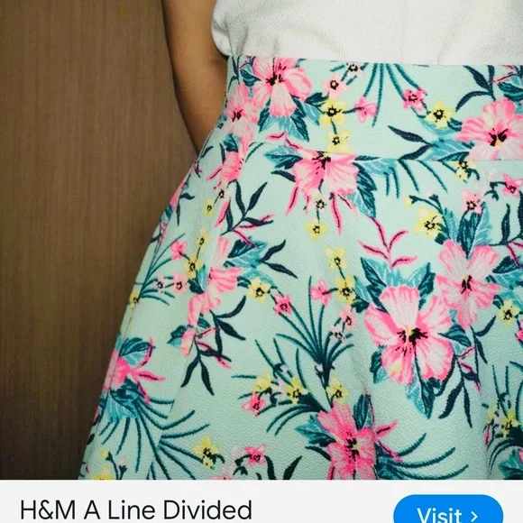 #1415=H&M Floral Skater Skirt in Pink and Green - Picture 8 of 11
